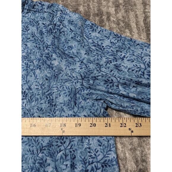 Isaac Mizrahi Live! Allover Floral Print Button Front Top Women PL Blue aA06 - Picture 13 of 15